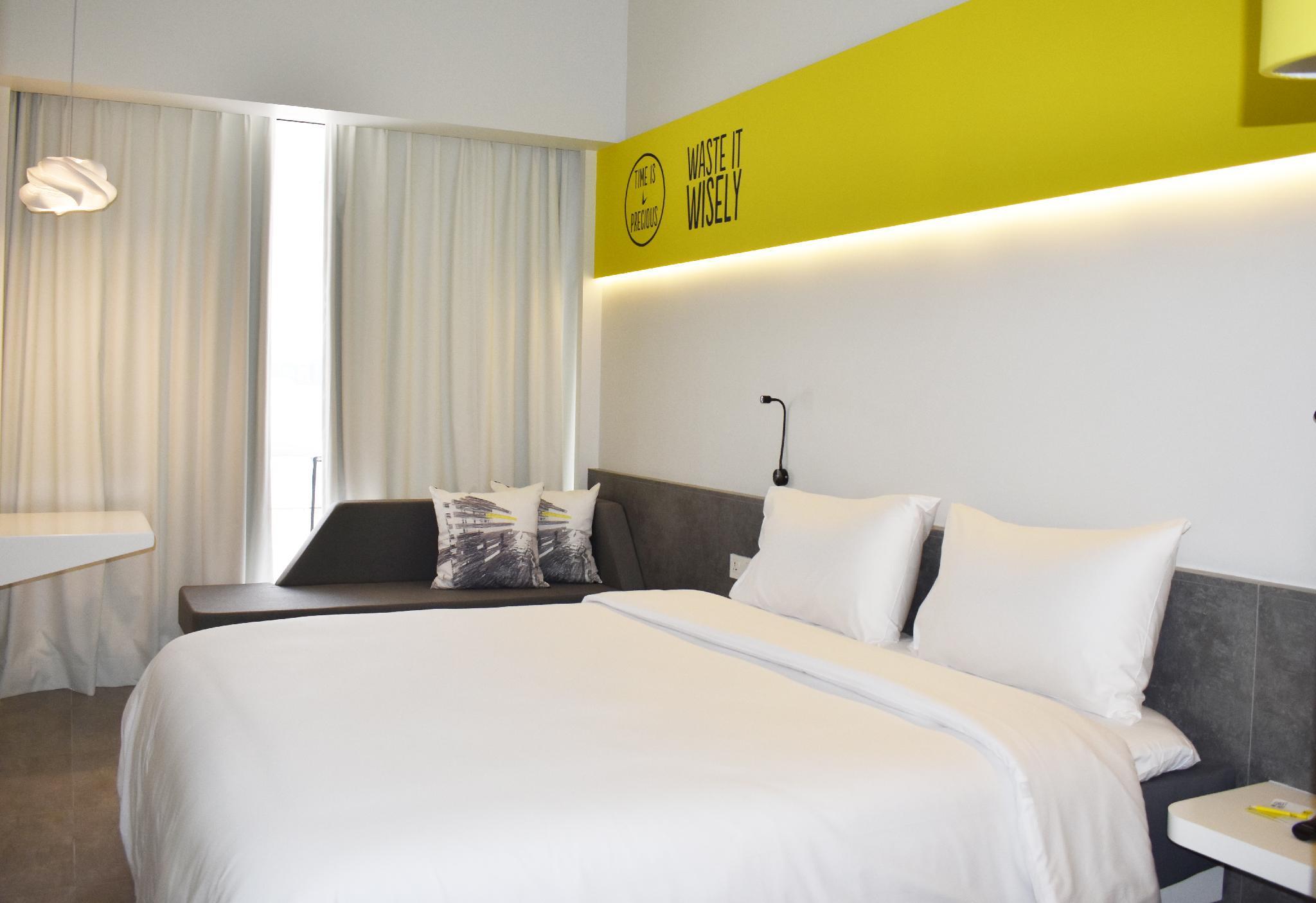 Yello Hotel Paskal Бандунг Екстериор снимка